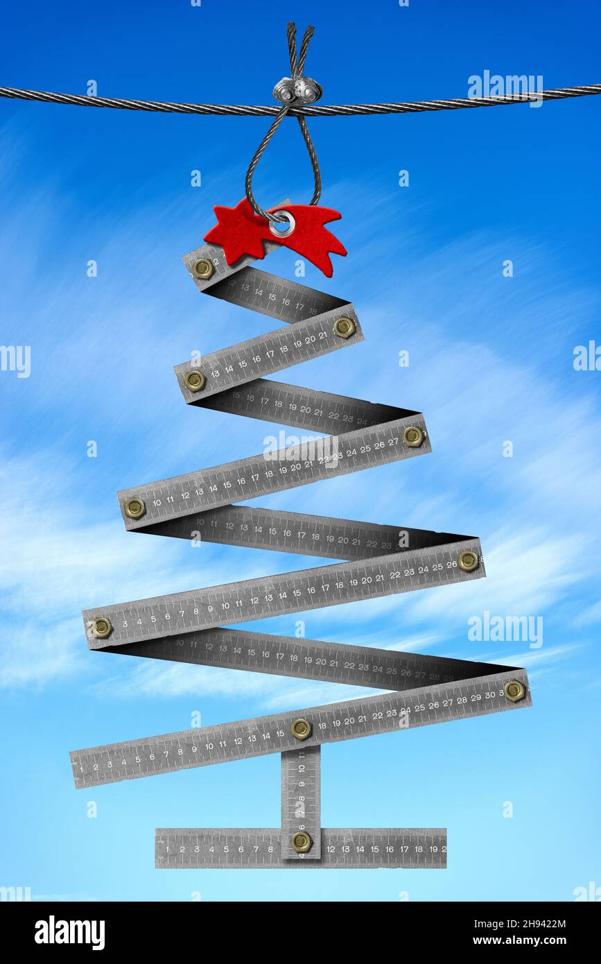 Mini Ruler Christmas Metal folding ruler in the shape of a Christmas tree and a red comet ...