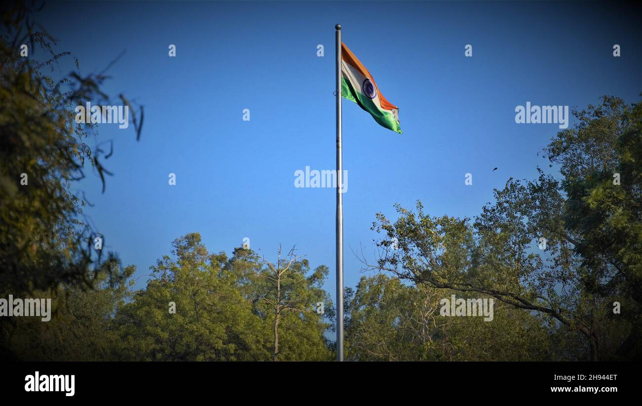 Indian flag in the sky hi-res stock photography and images - Alamy