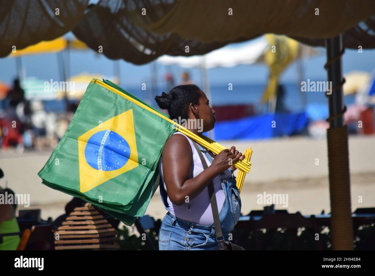 Working In Rio Rio de Janeiro People Working at the beach Stock Photo - Alamy