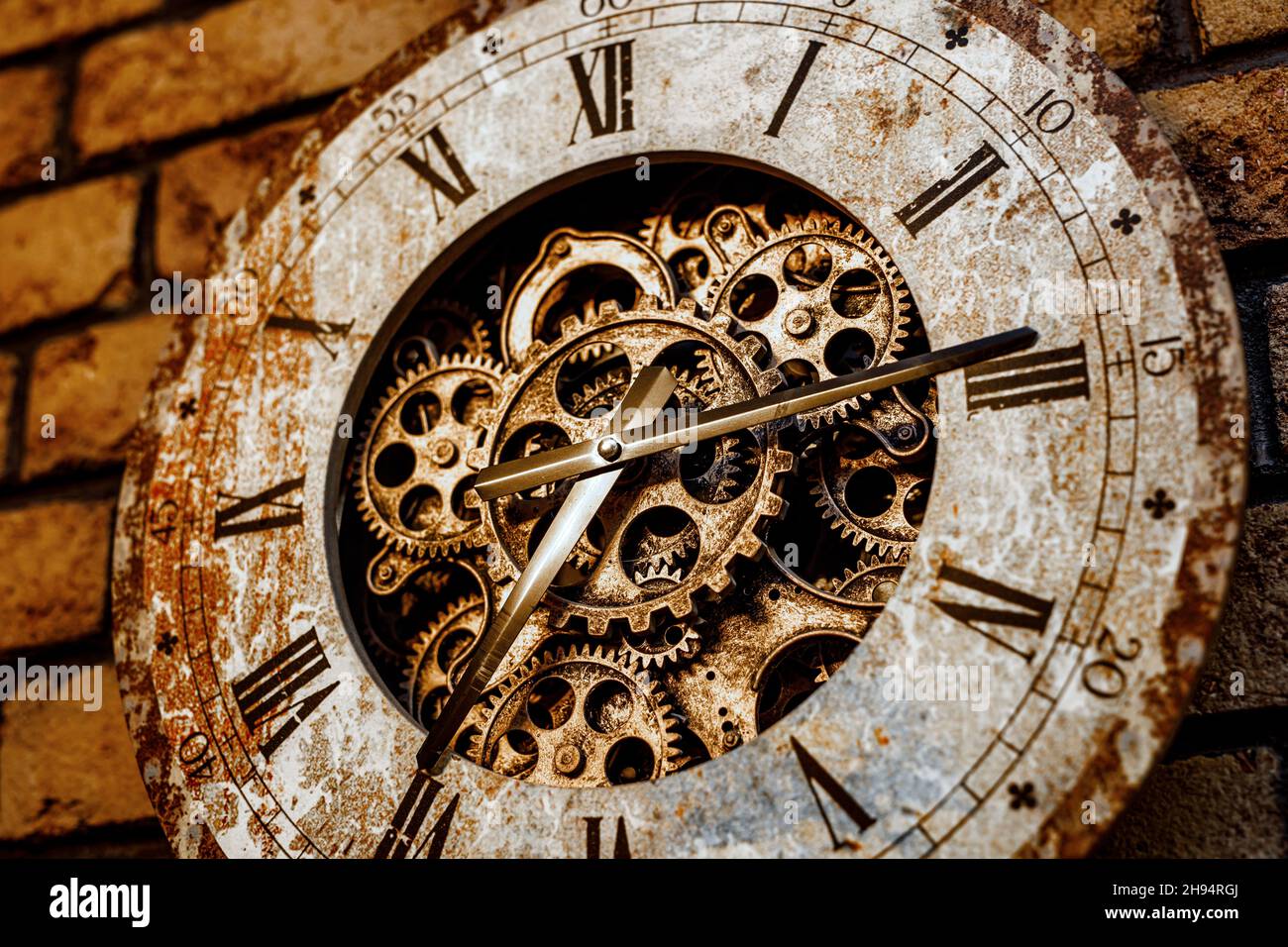 close up of vintage watch mechanism gears Stock Photo - Alamy