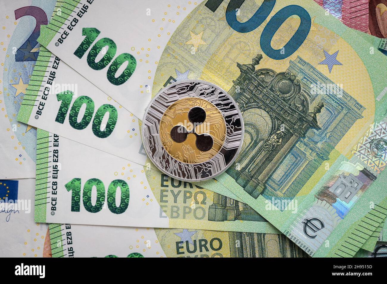 Xrp crypto currency hi-res stock photography and images - Alamy