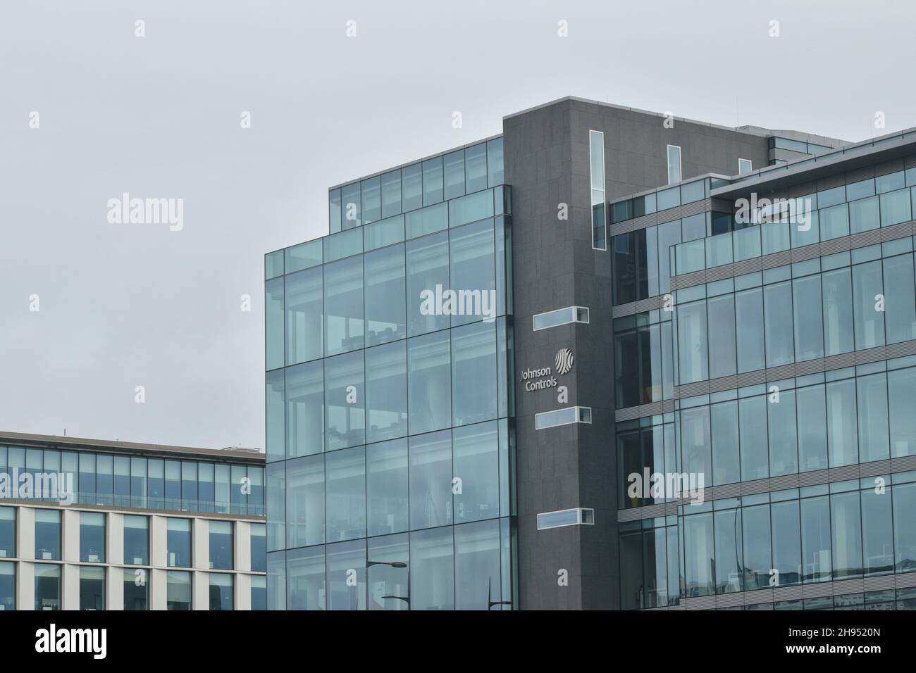 Johnson controls international hi-res stock photography and images - Alamy
