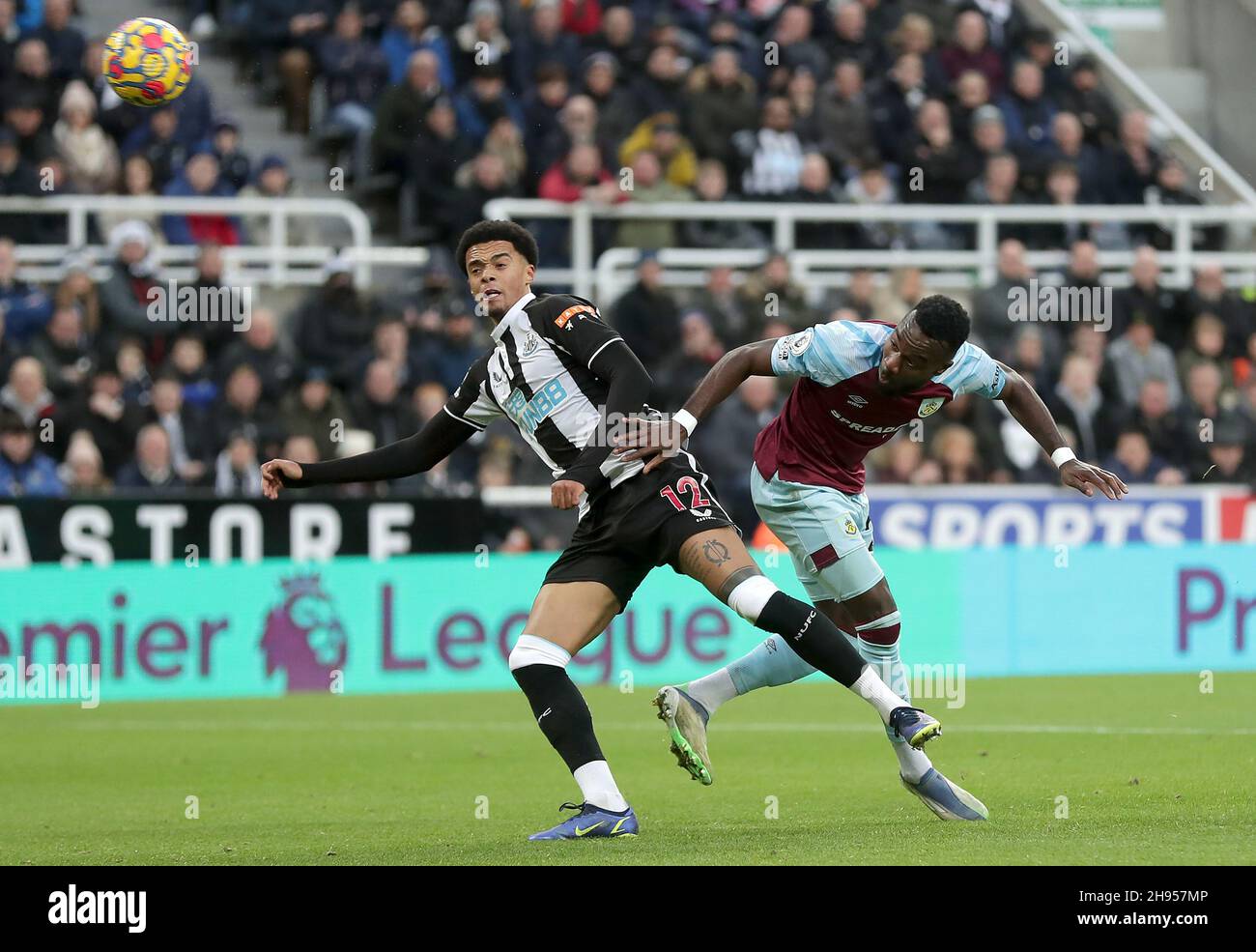 Maxwel goal hires stock photography and images Alamy