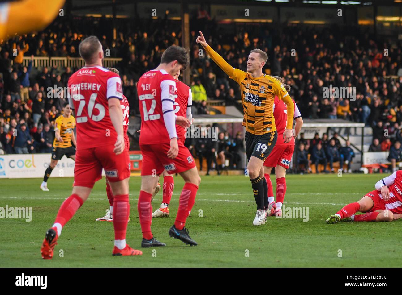 Cambridge united celebrates his goal hires stock photography and
