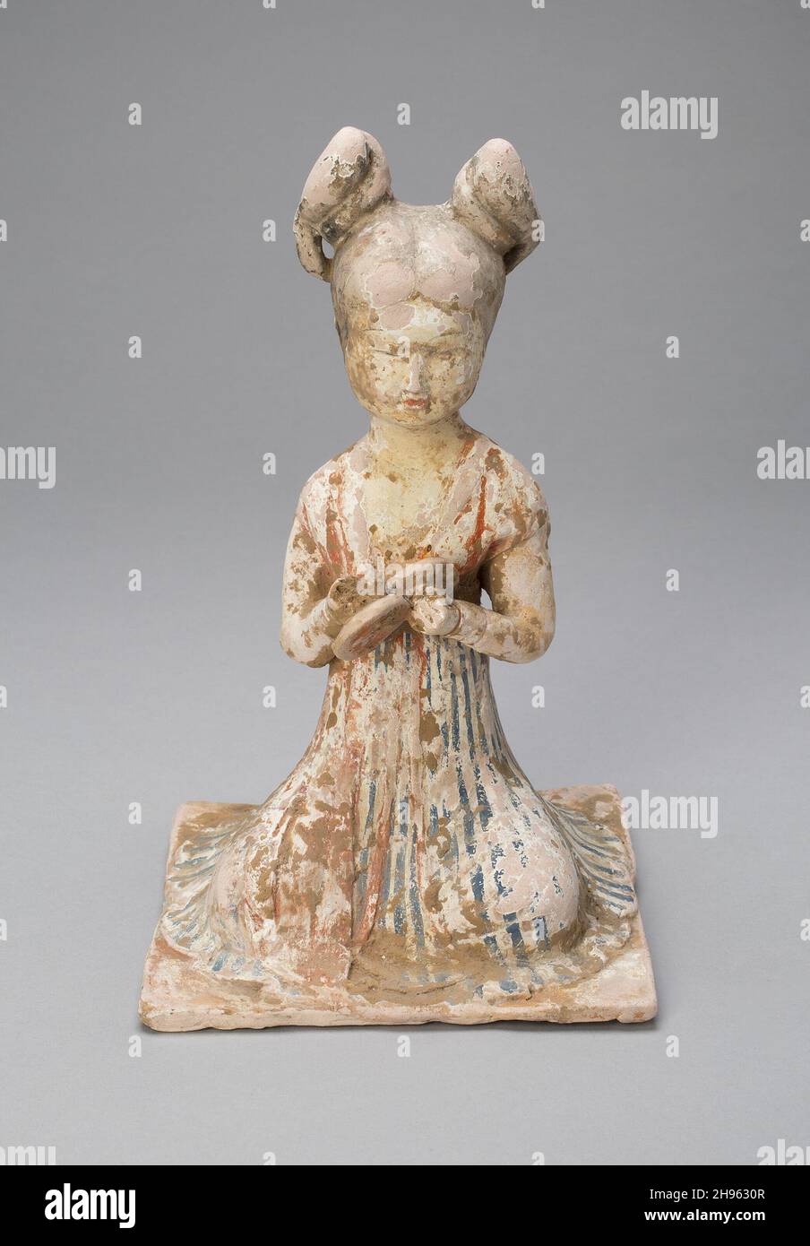 Female Musician, Tang dynasty (A.D. 618-907), late 7th/early 8th century. Stock Photo