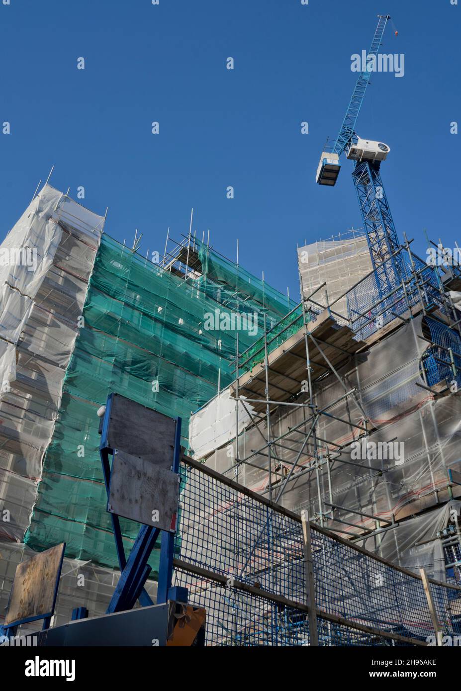 Hackney Tower Blocks New residential tower blocks unfinished due to Covid 19 pandemic in ...