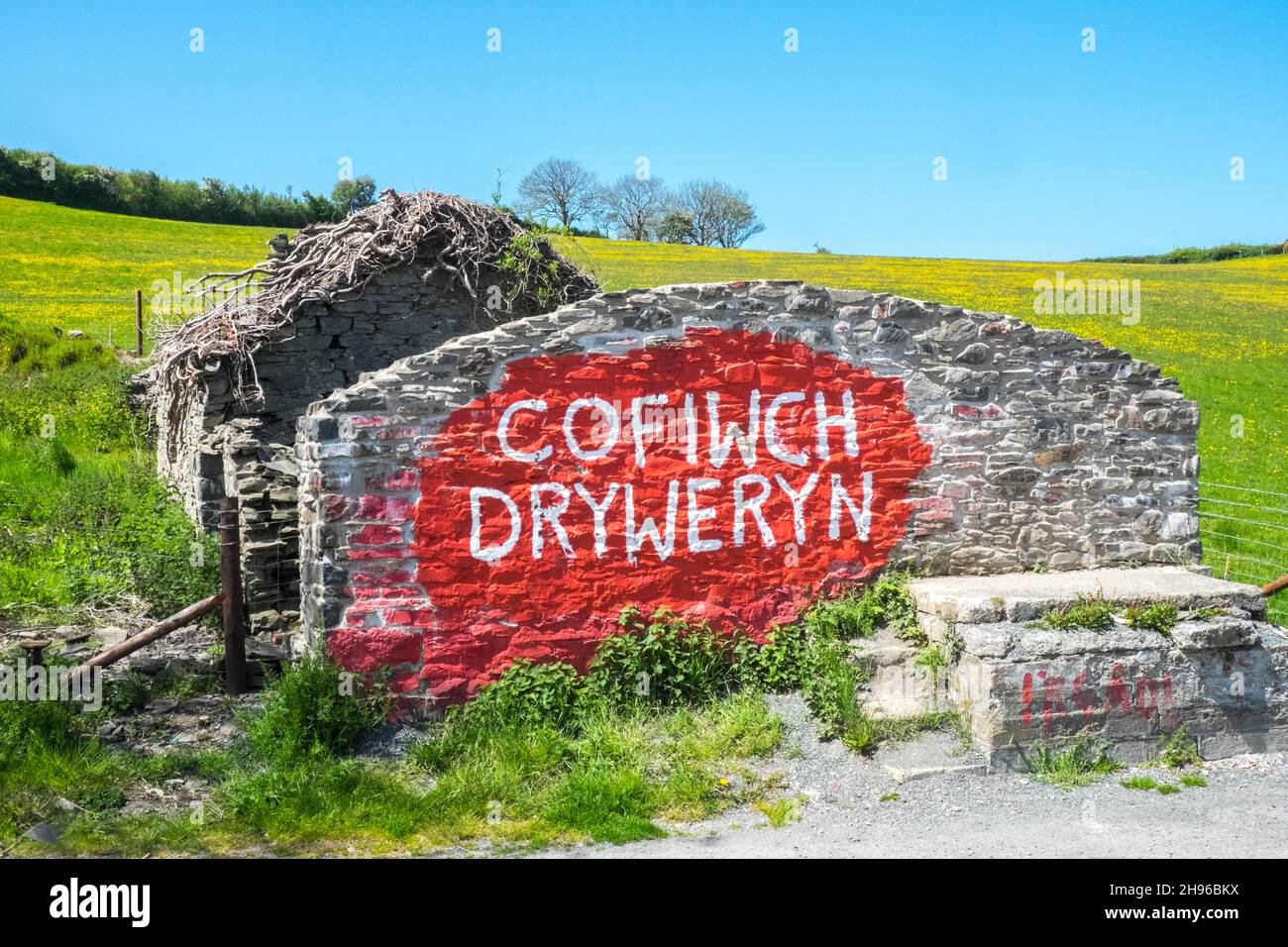 Welsh nationalist graffiti hi-res stock photography and images - Alamy