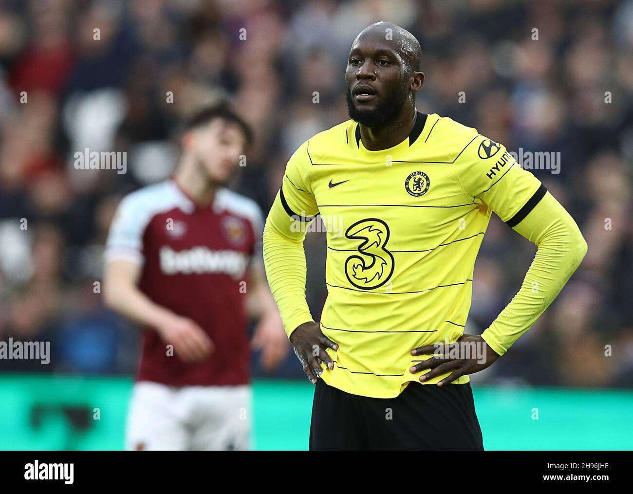 London, England, 4th December 2021. Romelu Lukaku of Chelsea during the Premier League match at the London Stadium, London. Picture credit should read: Paul Terry / Sportimage Stock Photo