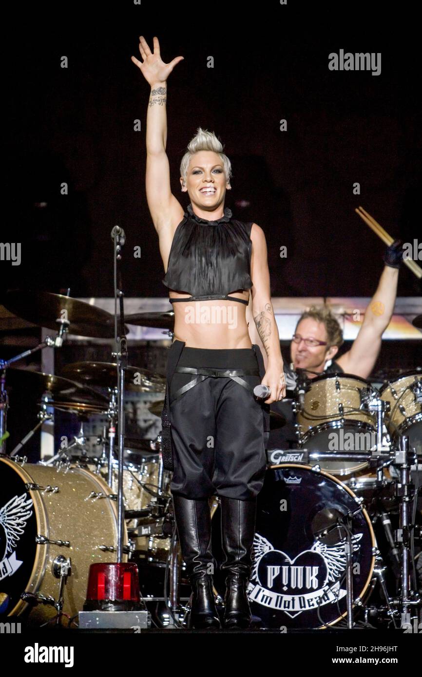 Pop singer Pink performs live in concert as part of her world tour at the Vector Arena, Auckland, New Zealand on 10 June 2007 Stock Photo