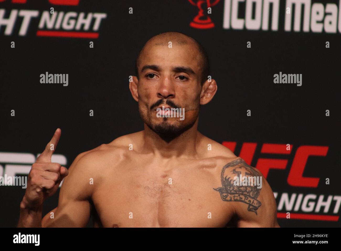 Aldo v font hi-res stock photography and images - Alamy