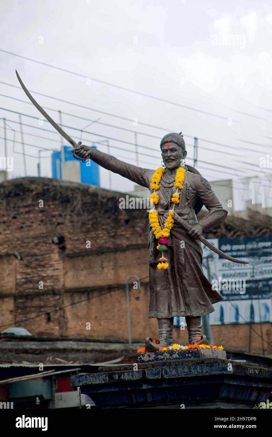 Statue of a Shivaji Maharaj Indian ruler Stock Photo Alamy