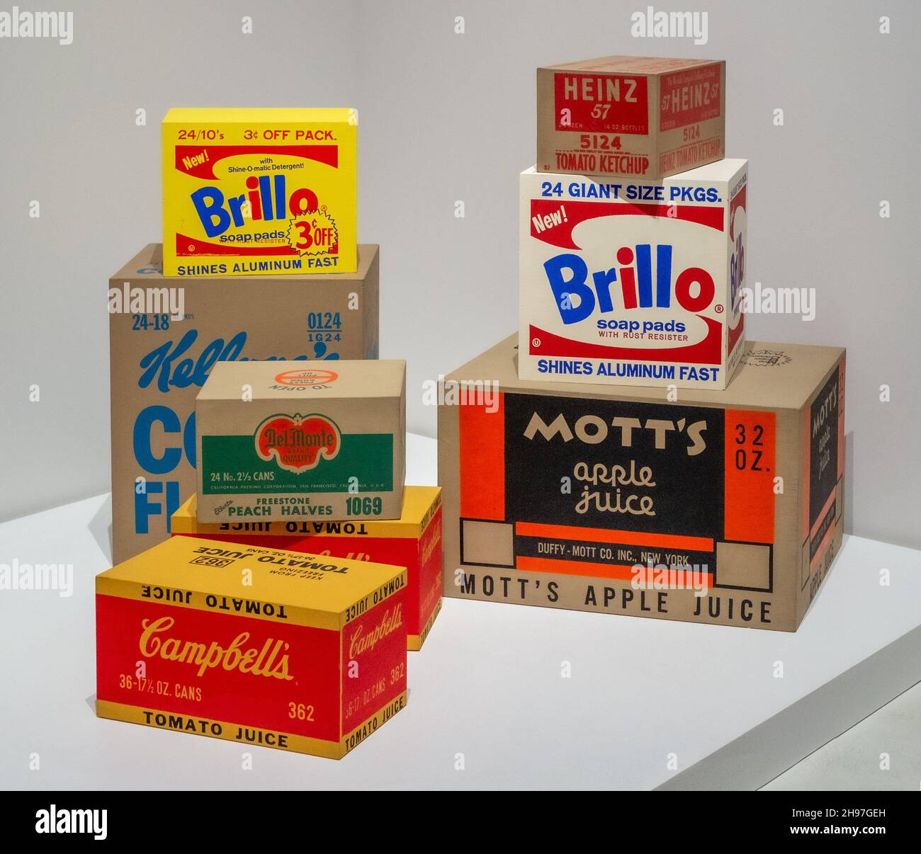 05-30-2021, Florence, Italy. Andy Warhol, Campbell's Tomato Juice Box, Del Monte Peach Halves Box, Heinz Tomato Ketchup Box; Kellog's Corn Flakes Box, Stock Photo