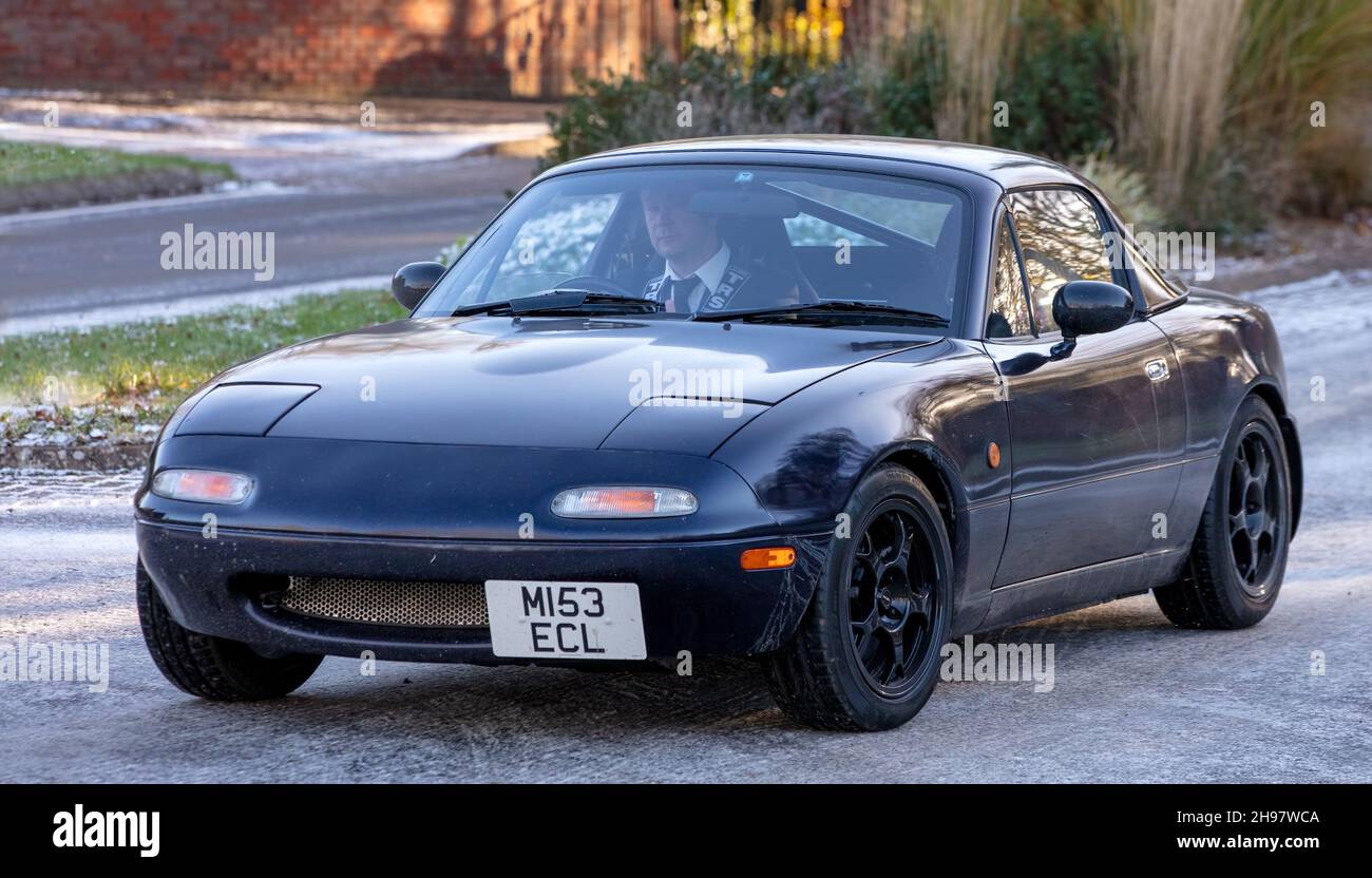 1995 car model hi-res stock photography and images - Alamy