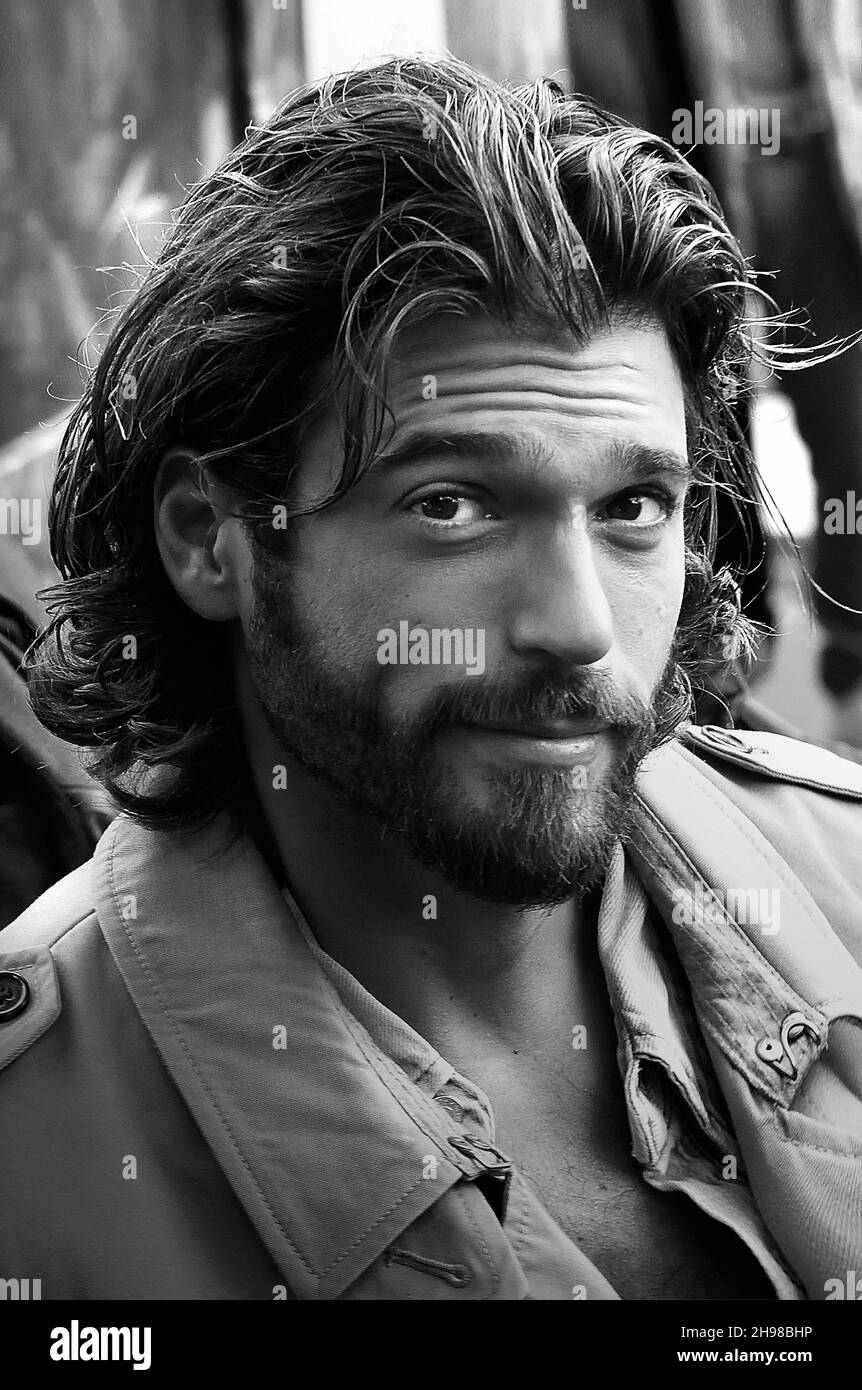 Rome, Italy. 04th Dec, 2021. The Turkish actor Can Yaman attends the 'Christmas World' photocall at Auditorium Parco Della Musica on December 04, 2021 in Rome, Italy. Credit: dpa/Alamy Live News Stock Photo