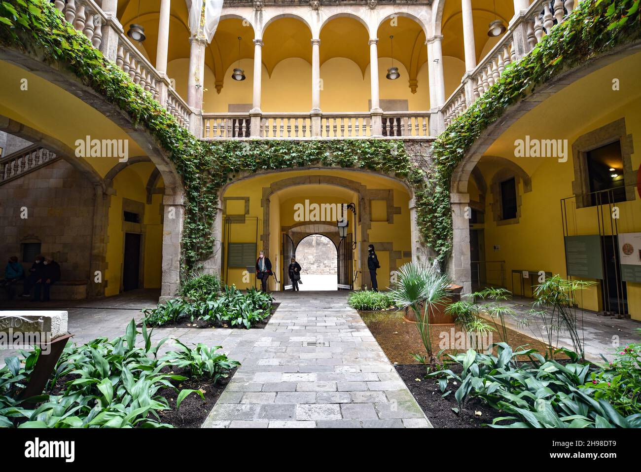 Barcelona, Spain - 23 Nov, 2021: Interior Courtyard of the Archive of the Crown of Aragon in Barcelona , Catalonia, Spain Stock Photo