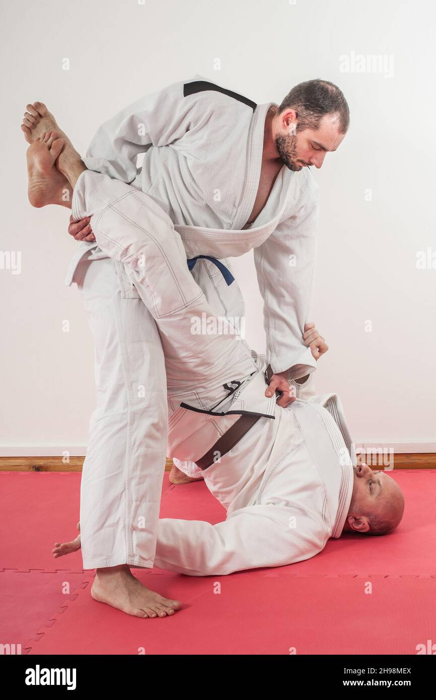 Jiujitsu Submission Hold Stock Photo - Download Image Now - Chokehold,  Jujitsu, Choking - iStock