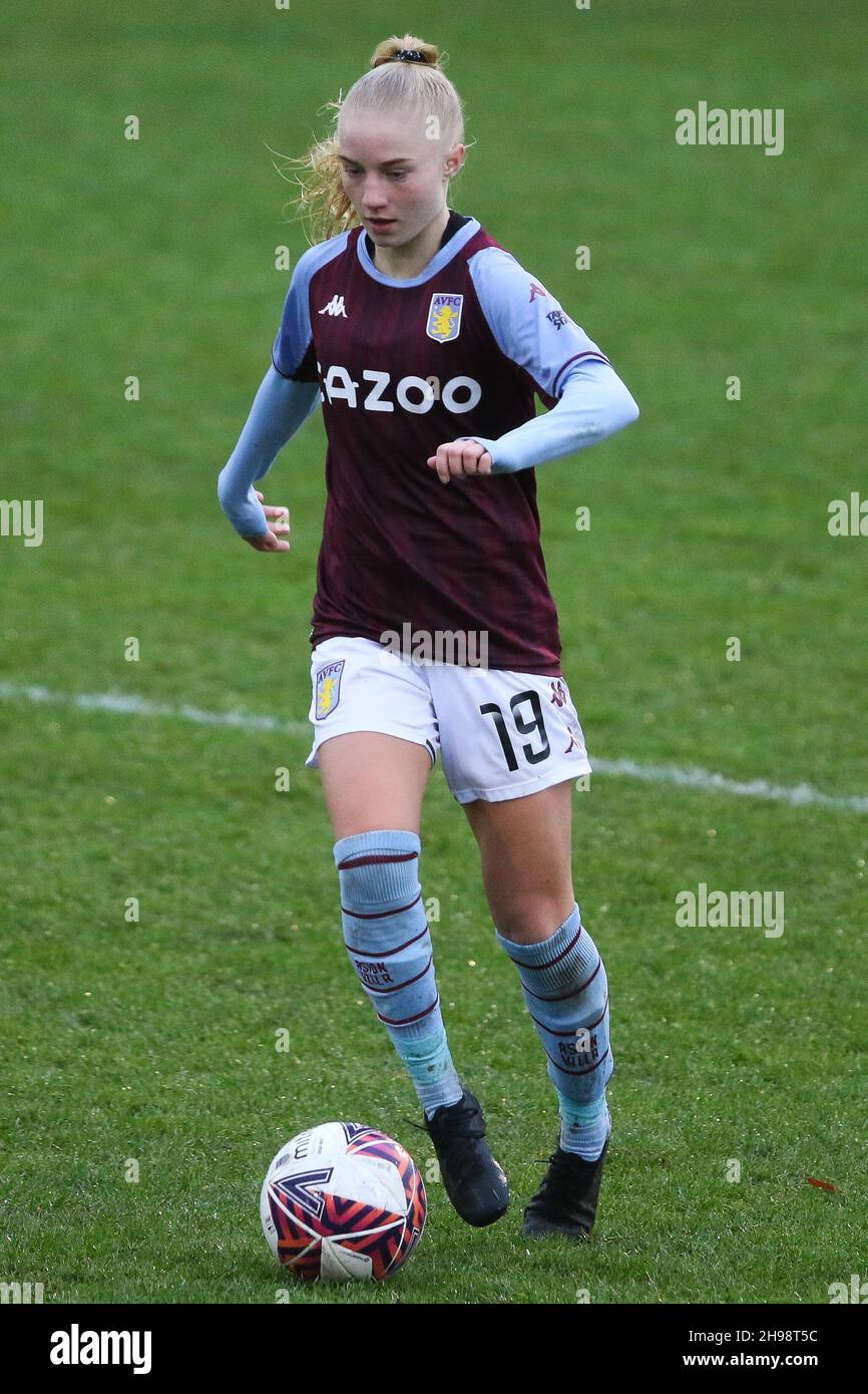 SUNDERLAND, GBR. DEC 5TH Laura Blindkilde of Aston Villa in action during the the Continental Cup match between Sunderland and Aston Villa at Eppleton CW, Hetton on Sunday 5th December 2021. (Credit: Will Matthews | MI News) Credit: MI News & Sport /Alamy Live News Stock Photo
