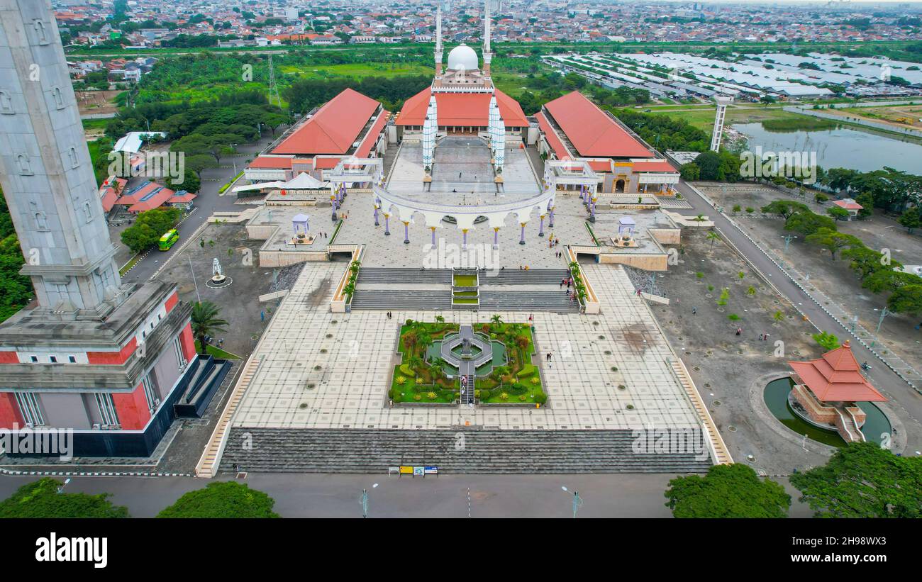 Aerial view of Great Mosque in Central Java. It is the largest mosque in Southeast Asia. Semarang - Indonesia. December 6, 2021 Stock Photo