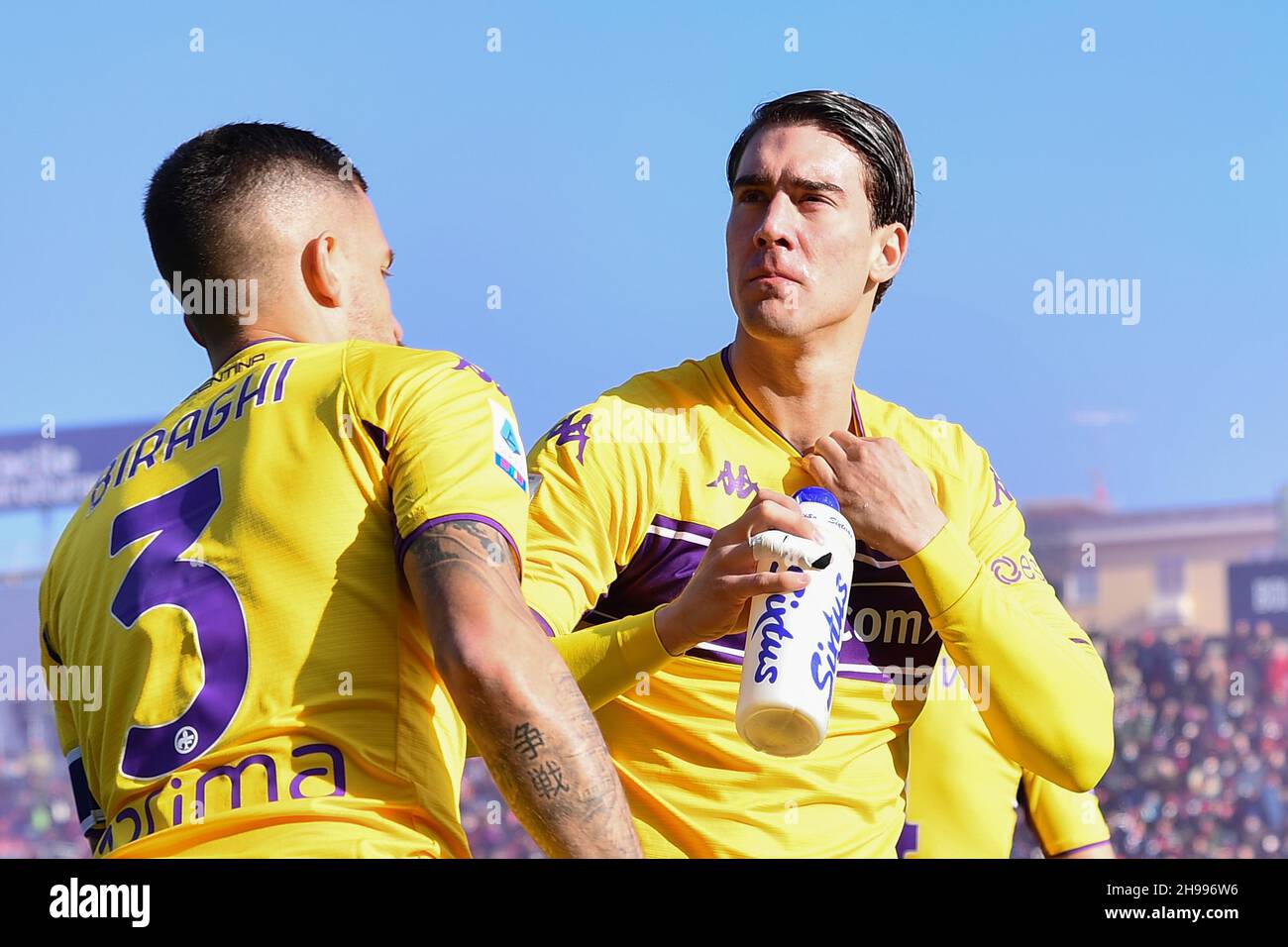 Bologna, Italy. 05th Dec, 2021. Dusan Vlahovic (Fiorentina) and