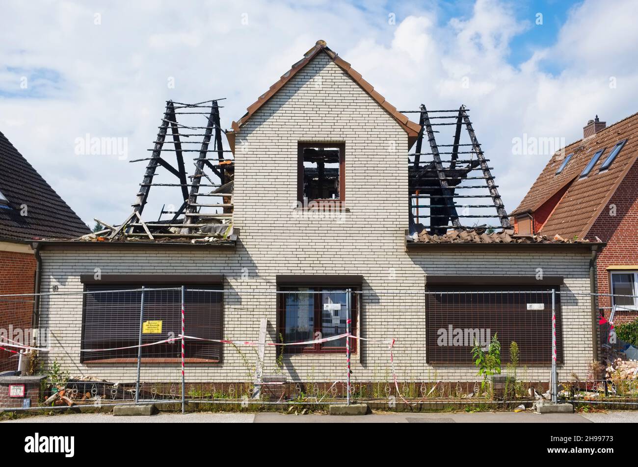 Burnt down house in Neuenfelde, Hamburg, Germany Stock Photo