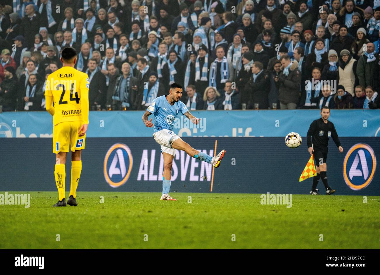 Malmoe, Sweden. 04th Dec, 2021. Sergio Pena (8) of Malmoe FF seen during the Allsvenskan match between Malmoe FF and Halmstad at Eleda Stadion in Malmoe. (Photo Credit: Gonzales Photo/Alamy Live News Stock Photo