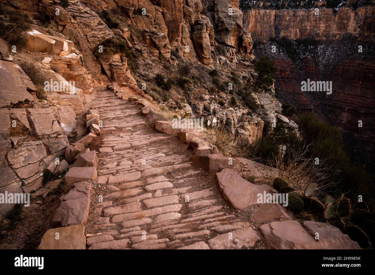 Highly Manicured Trail Of South Kaibab heading into the Grand Canyon Stock Photo