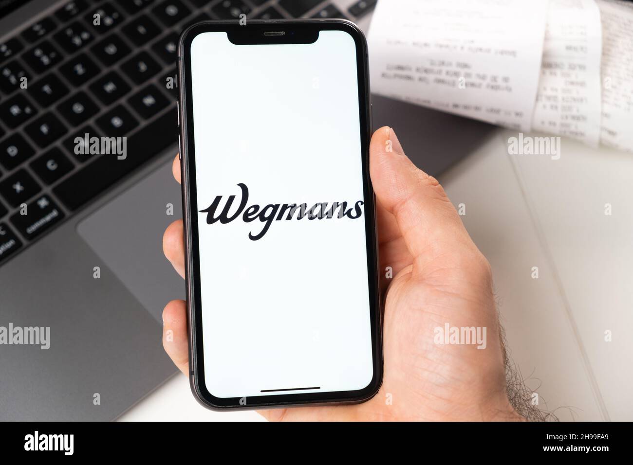 Wegmans mobile application of supermarkets and grocery chains is opened