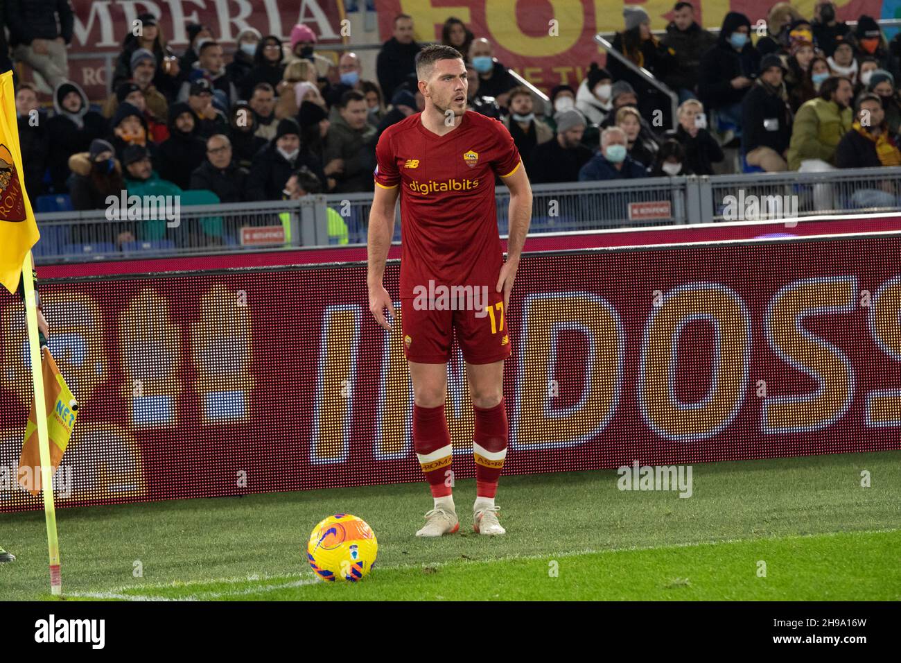 Rome, Italy. 4th December, 2021. Jordan Veretout of AS Roma in action during the Serie A football championship between AS Roma and Fc Inter at the Olympic Stadium. Credit: Cosimo Martemucci / Alamy Live News Stock Photo