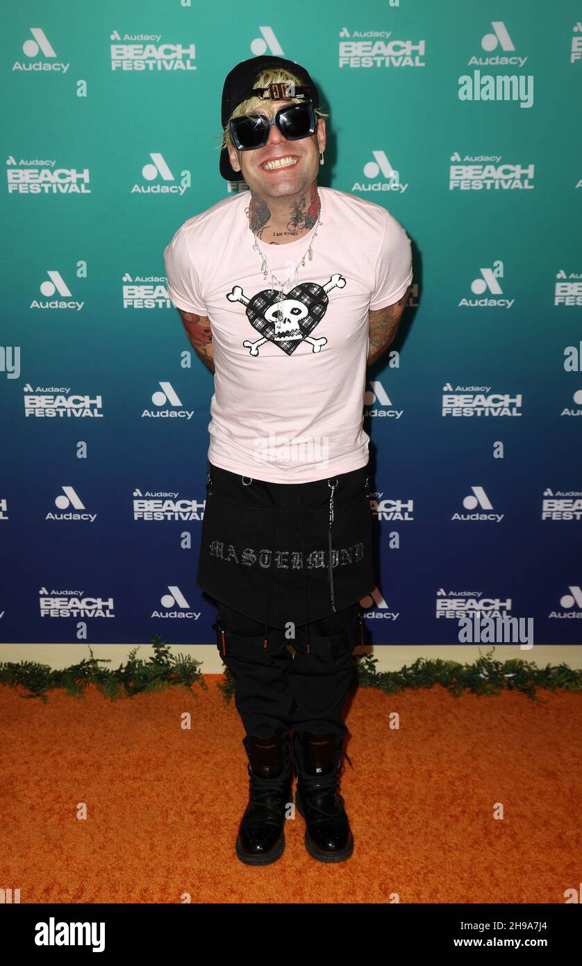 Audacy Beach Festival venue with vibrant atmosphere in 2021