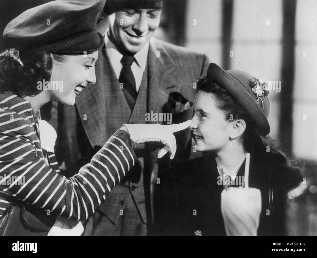 Betty Garrett, George Murphy, Margaret O'Brien, on-set of the Film, 'Big City', MGM, 1948 Stock Photo
