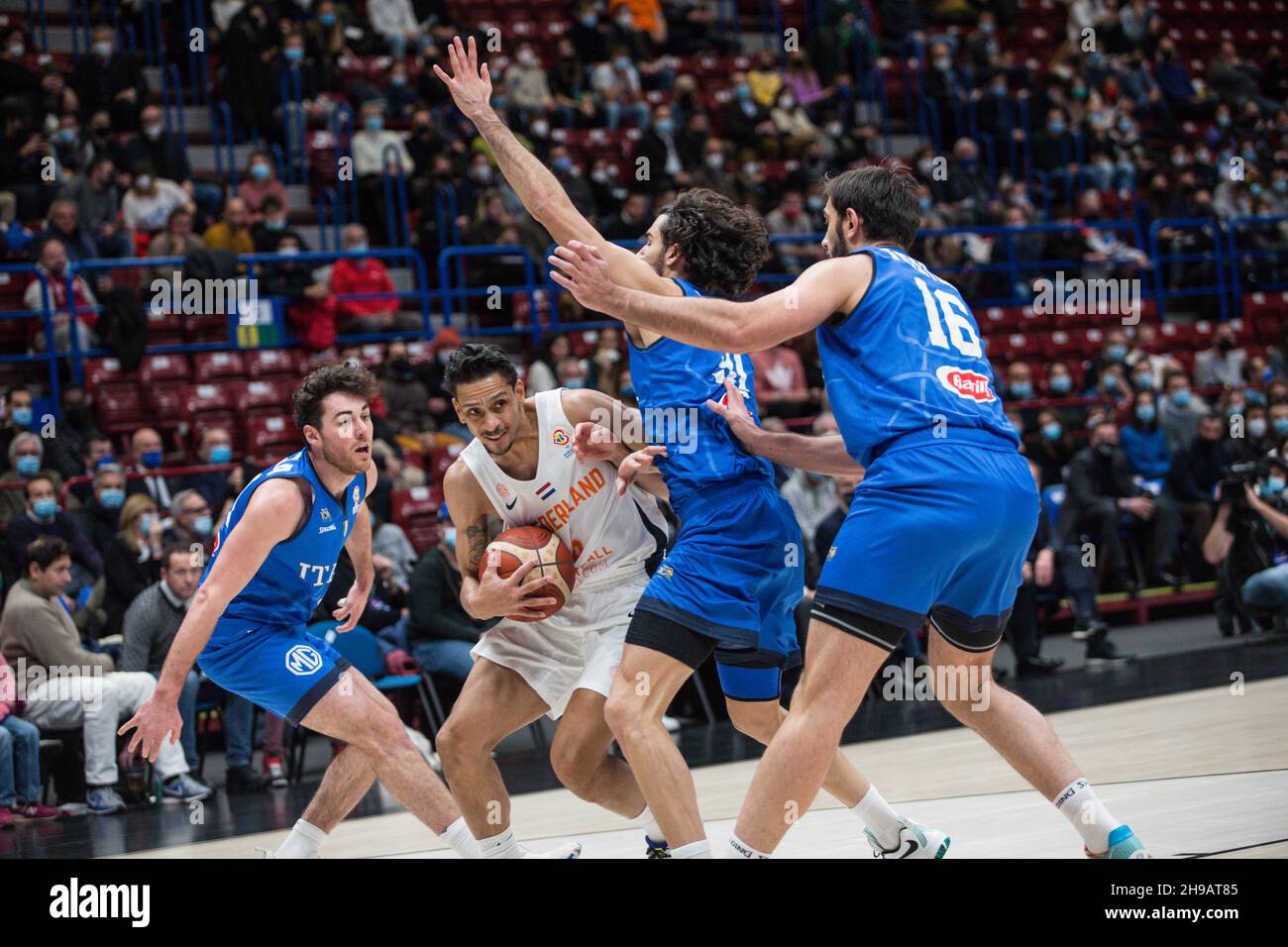 November 29, 2021, Assago (Milano, Milan, Italy: Worty De Jong (Netherlands) and Michele Vitali (Italy) in action at the qualify for the FIBA Basketball World Cup 2023.Italy wins against Netherlands with a score of 75 to 73. (Credit Image: © Elena Vizzoca/Pacific Press via ZUMA Press Wire) Stock Photo