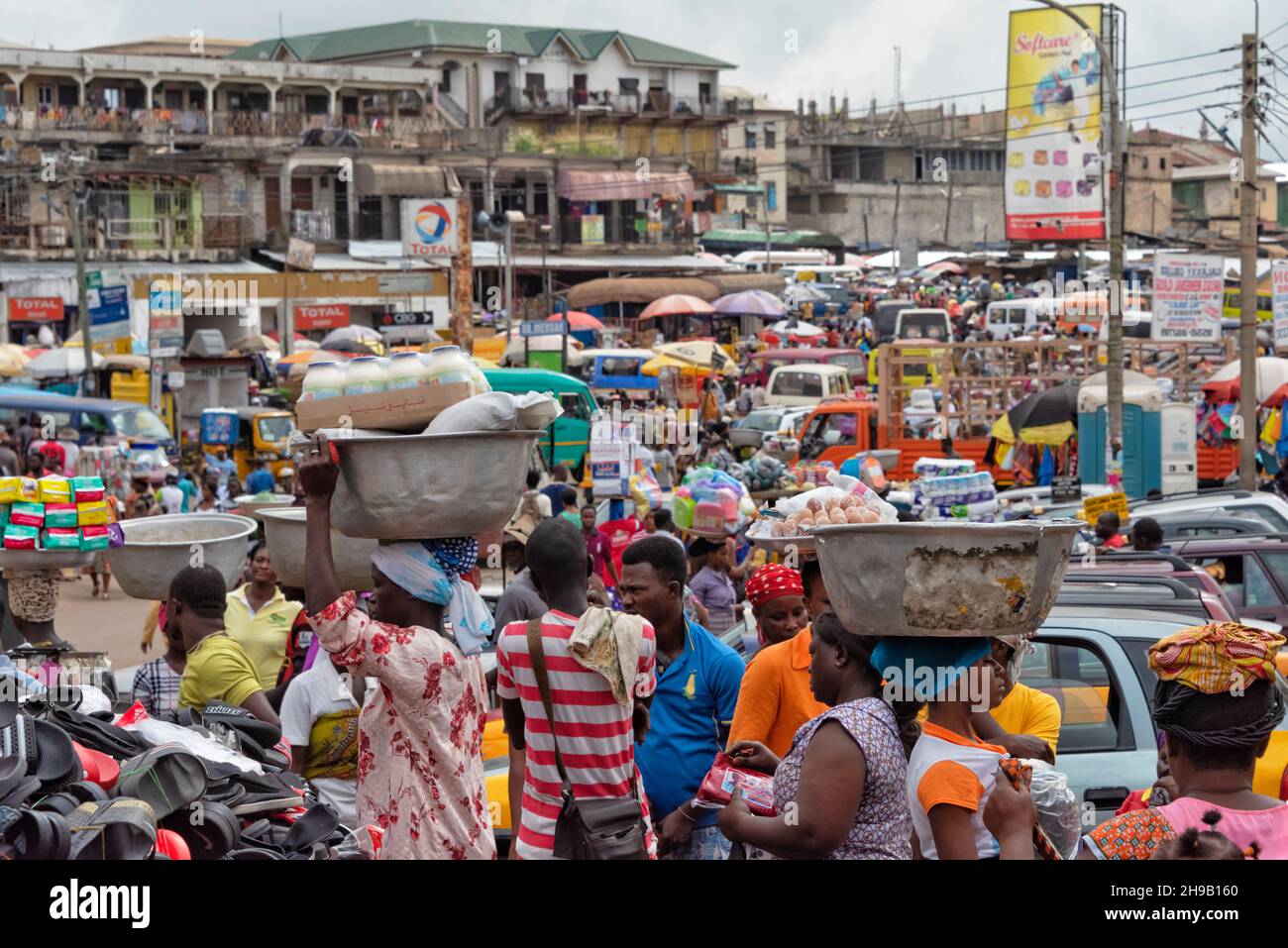 Kumasi Central Market (also known as Kejetia Market), Kumasi, Ashanti Region, Ghana Stock Photo