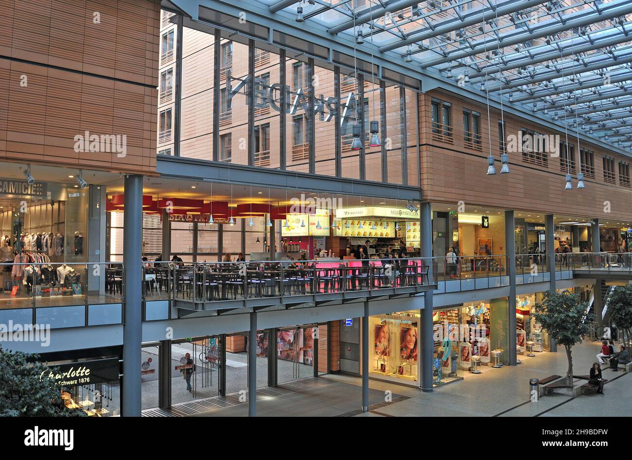 Arkaden shopping center mall, Potsdamer, Berlin, Germany Stock Photo