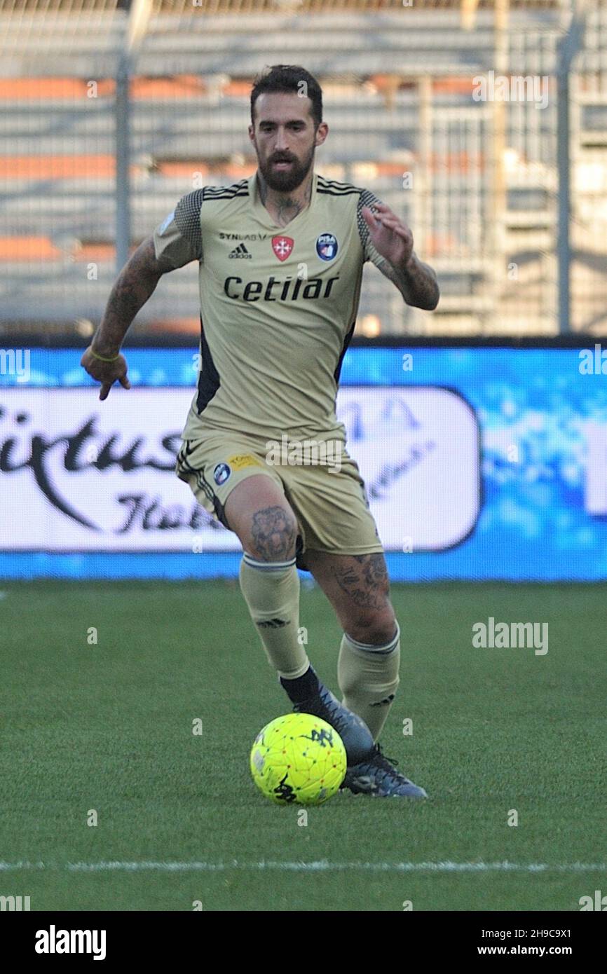 Como, Italy. 04th Dec, 2021. Fans of Como during Como 1907 vs AC Pisa,  Italian soccer Serie B match in Como, Italy, December 04 2021 Credit:  Independent Photo Agency/Alamy Live News Stock Photo - Alamy