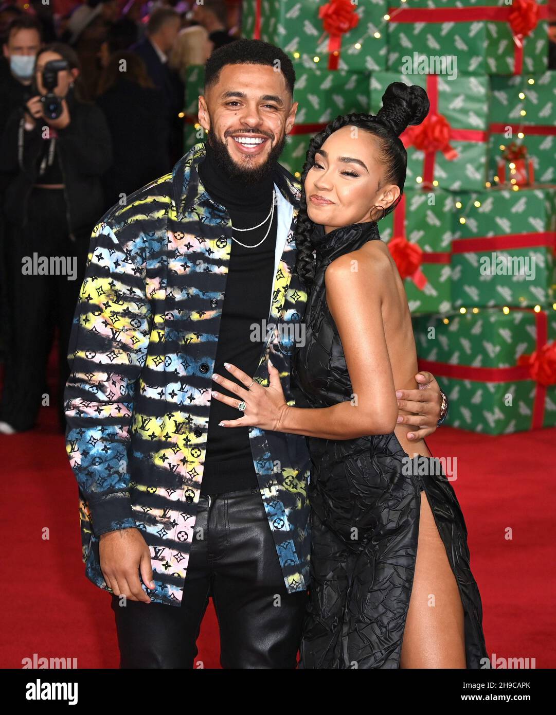 Photo Must Be Credited C Alpha Press 30 11 21 Andre Gray And Leigh Anne Pinnock Little Mix Boxing Day World Premiere In London Stock Photo Alamy