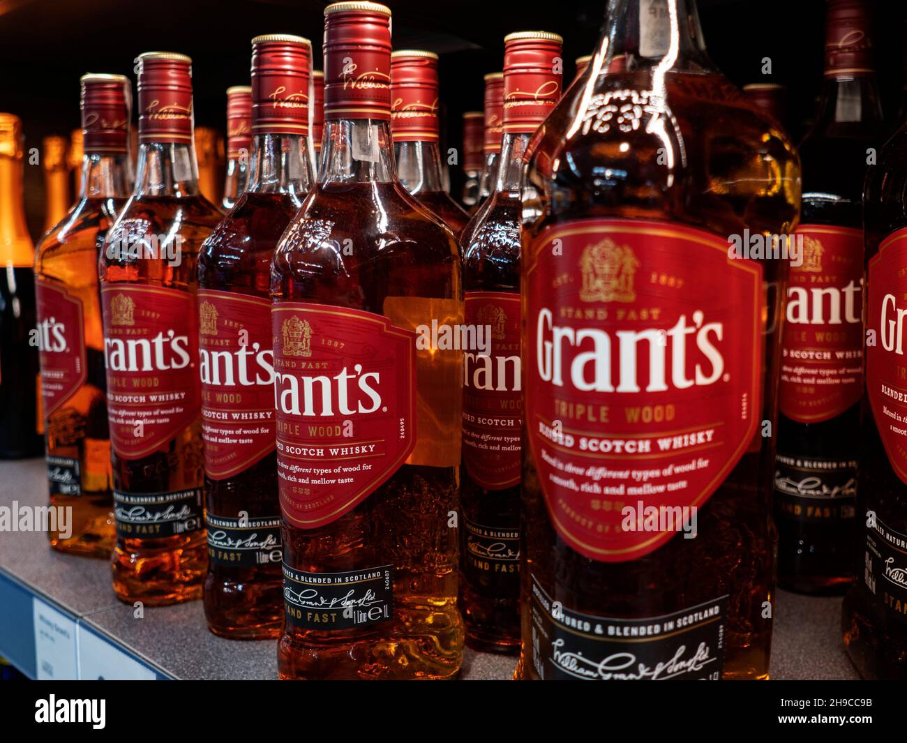 Scotch whisky is store shelf Stock Photo Alamy