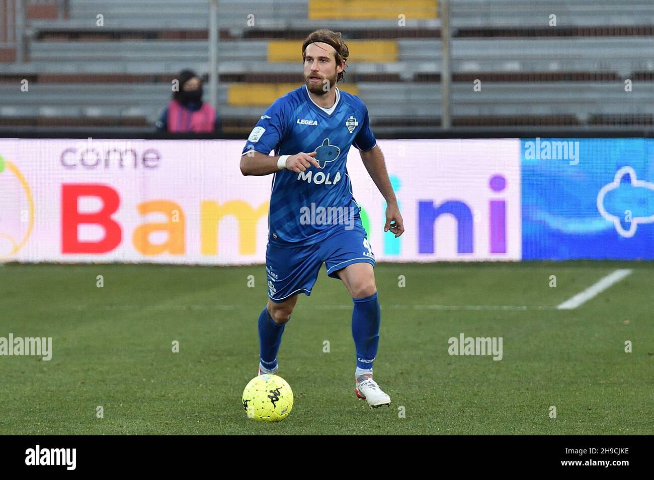 Como, Italy. 04th Dec, 2021. Fans of Como during Como 1907 vs AC Pisa,  Italian soccer Serie B match in Como, Italy, December 04 2021 Credit:  Independent Photo Agency/Alamy Live News Stock Photo - Alamy