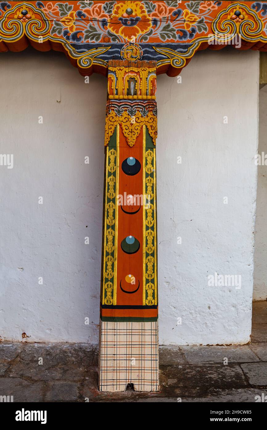 Shingzo Rich decorated wood work inside of the Punakha Dzong monastery in ...