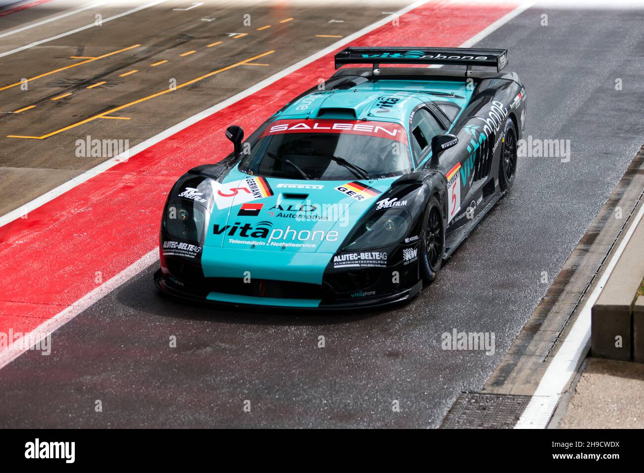 Oliver Tancogne,  driving his 2000, Saleen S7R down the International Pit Lane during the Qualifying session for the Masters Endurance Legends Race. Stock Photo