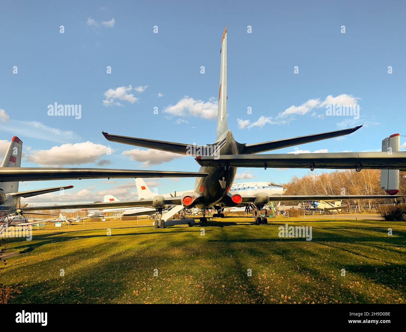 Concorde plane and ground hi-res stock photography and images - Alamy