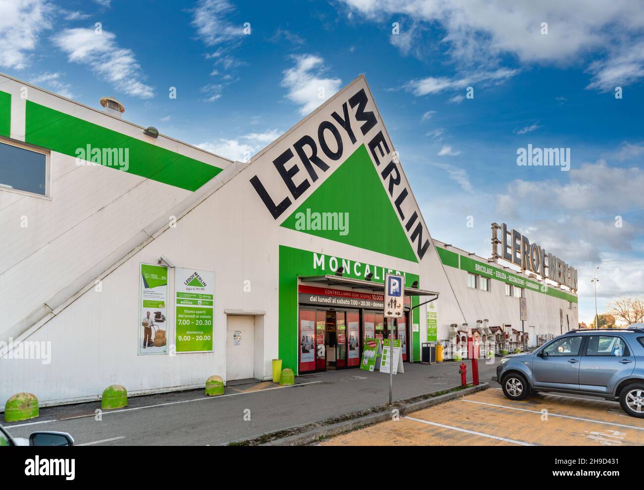 Moncalieri, Torino, Italy - December 6, 2021: Leroy Merlin store entrance with logo sign, it is a French company of large scale distribution in DIY, b Stock Photo