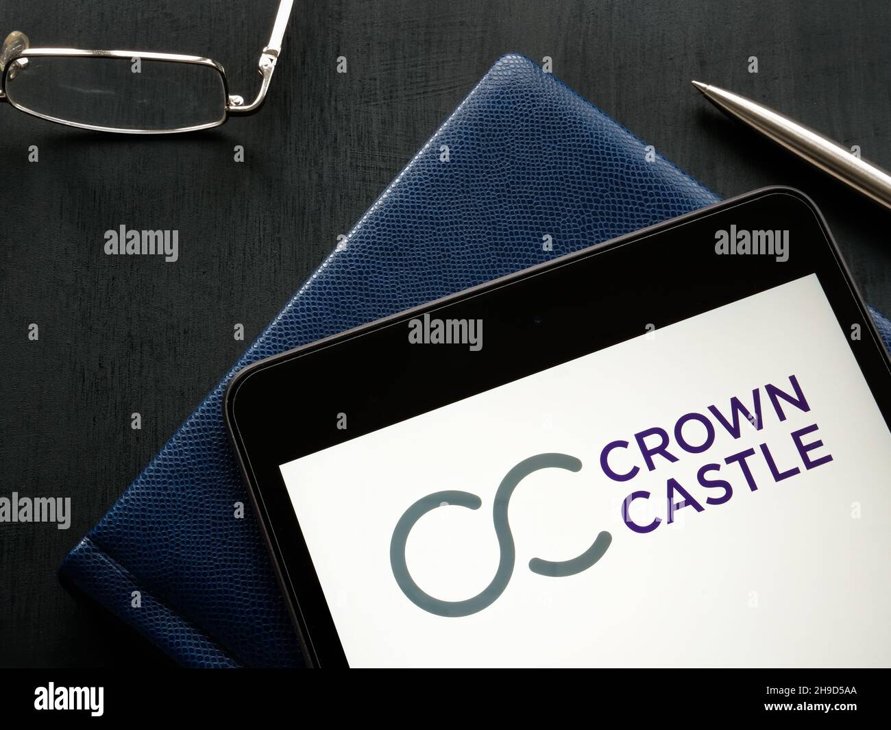 KYIV, UKRAINE - October 21, 2021. Crown Castle Real estate investment trust logo. Stock Photo