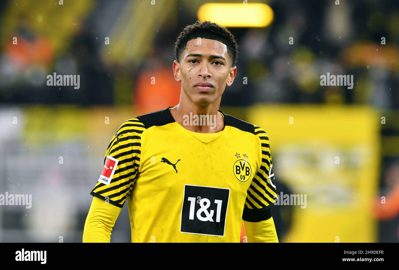 Bundesliga, Signal Iduna Park Dortmund: Bor. Dortmund vs FC Bayern München; Jude Bellingham Stock Photo