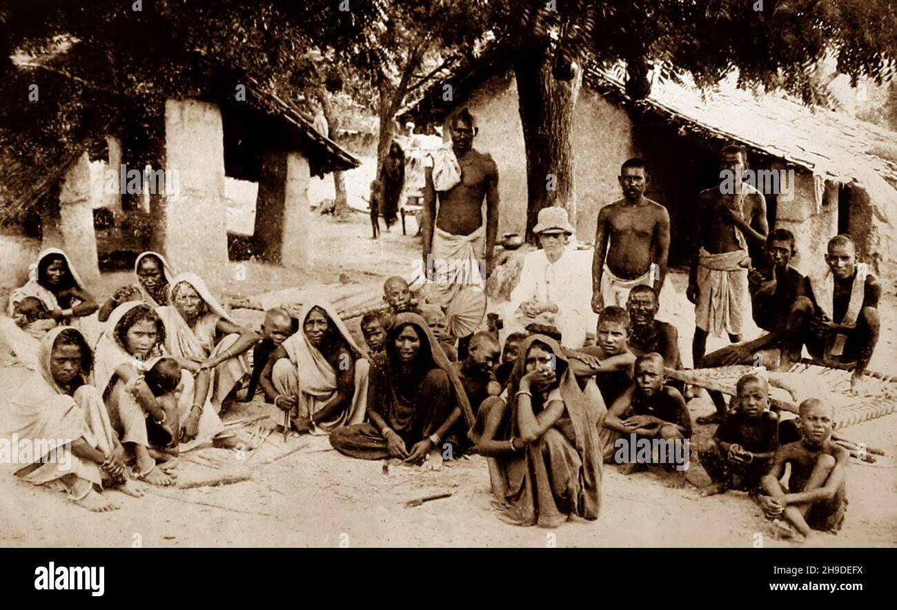 Early 1900s people hi-res stock photography and images - Alamy