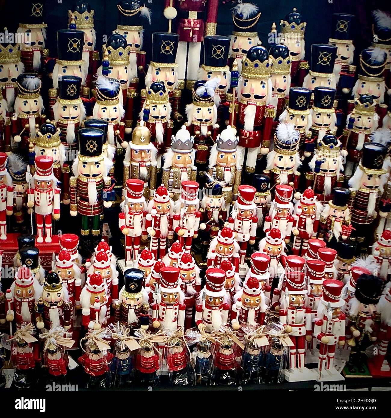 Christmas gifts Nutcracker soldiers Stock Photo Alamy