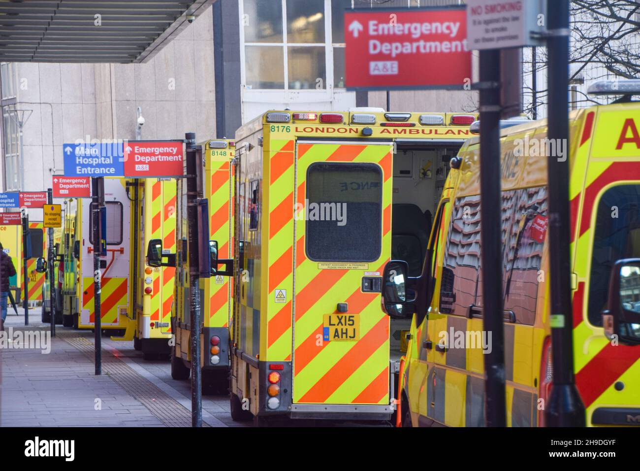 Ambulance vehicles at the Royal London Hospital during the coronavirus pandemic. London, United Kingdom January 2021. Stock Photo