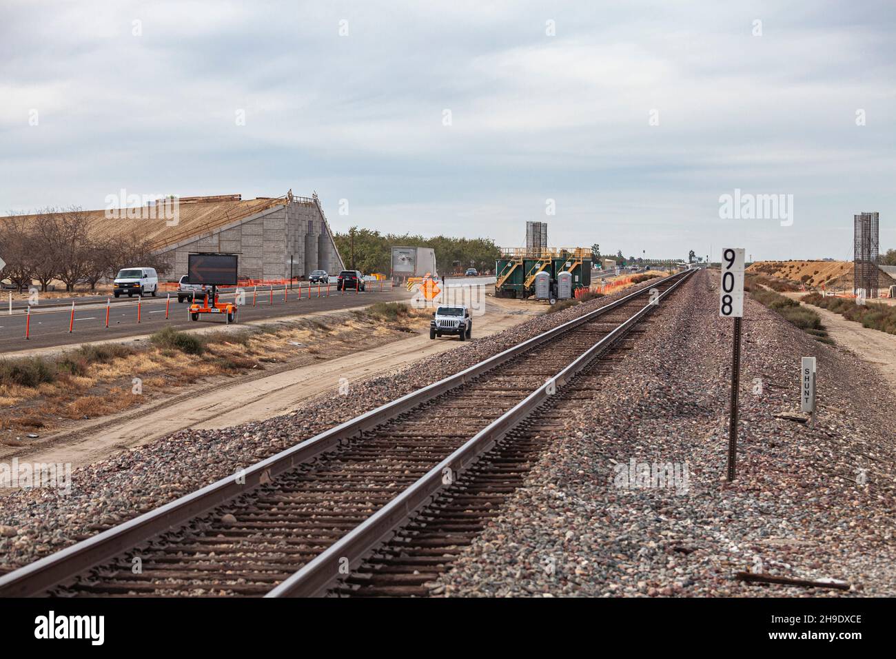 Overpass being constructed to accommodate the soon to be built California High-Speed Rail line (CAHSR or CHSR) connecting San Francisco to the Los Ang Stock Photo