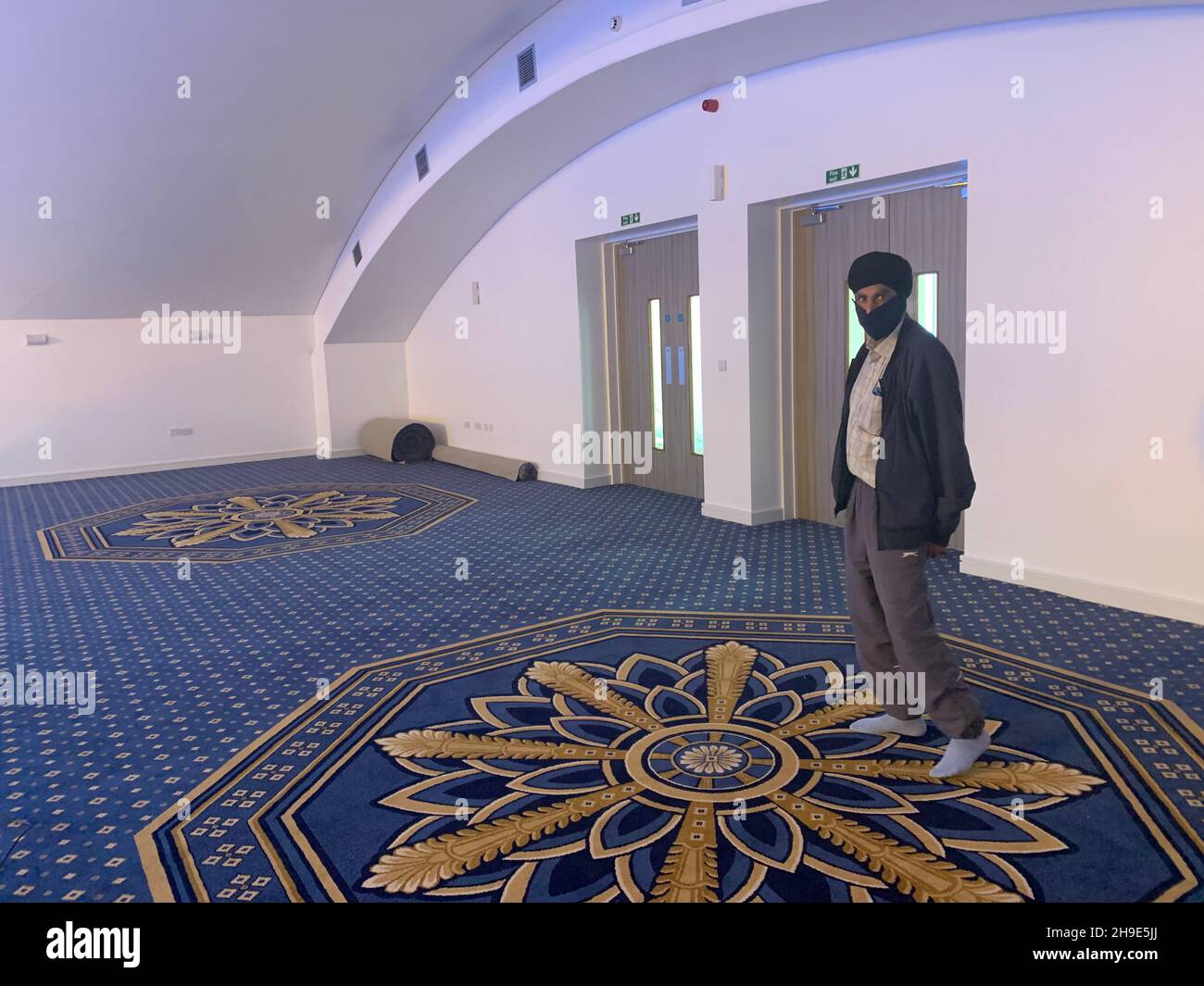 Sikh temple James Mill Road Northampton UK priest Sikh carpet rug ...