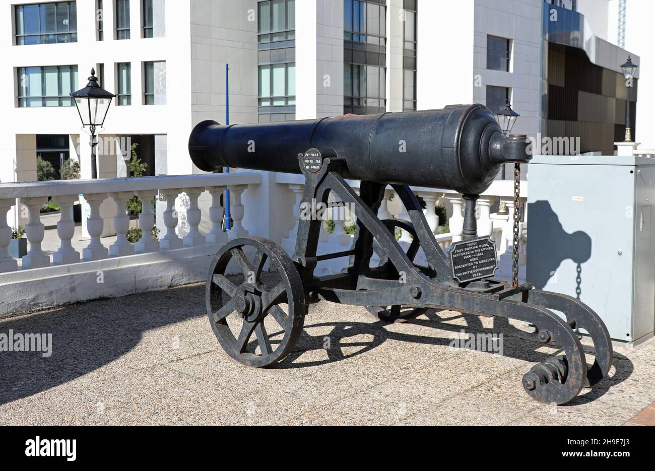 Gibraltar gun hi-res stock photography and images - Alamy