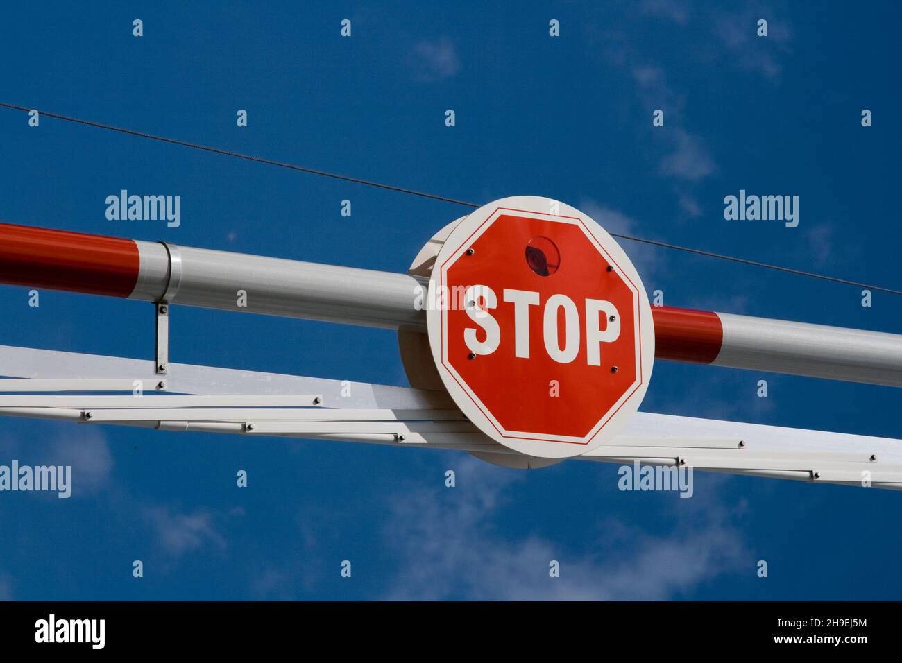Stop go sign hi-res stock photography and images - Alamy